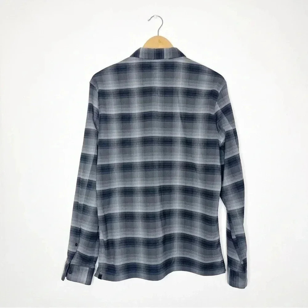 Lululemon Long Sleeve Shirt Masons Peak Flannel Gray Size Small Button Down - Picture 7 of 7